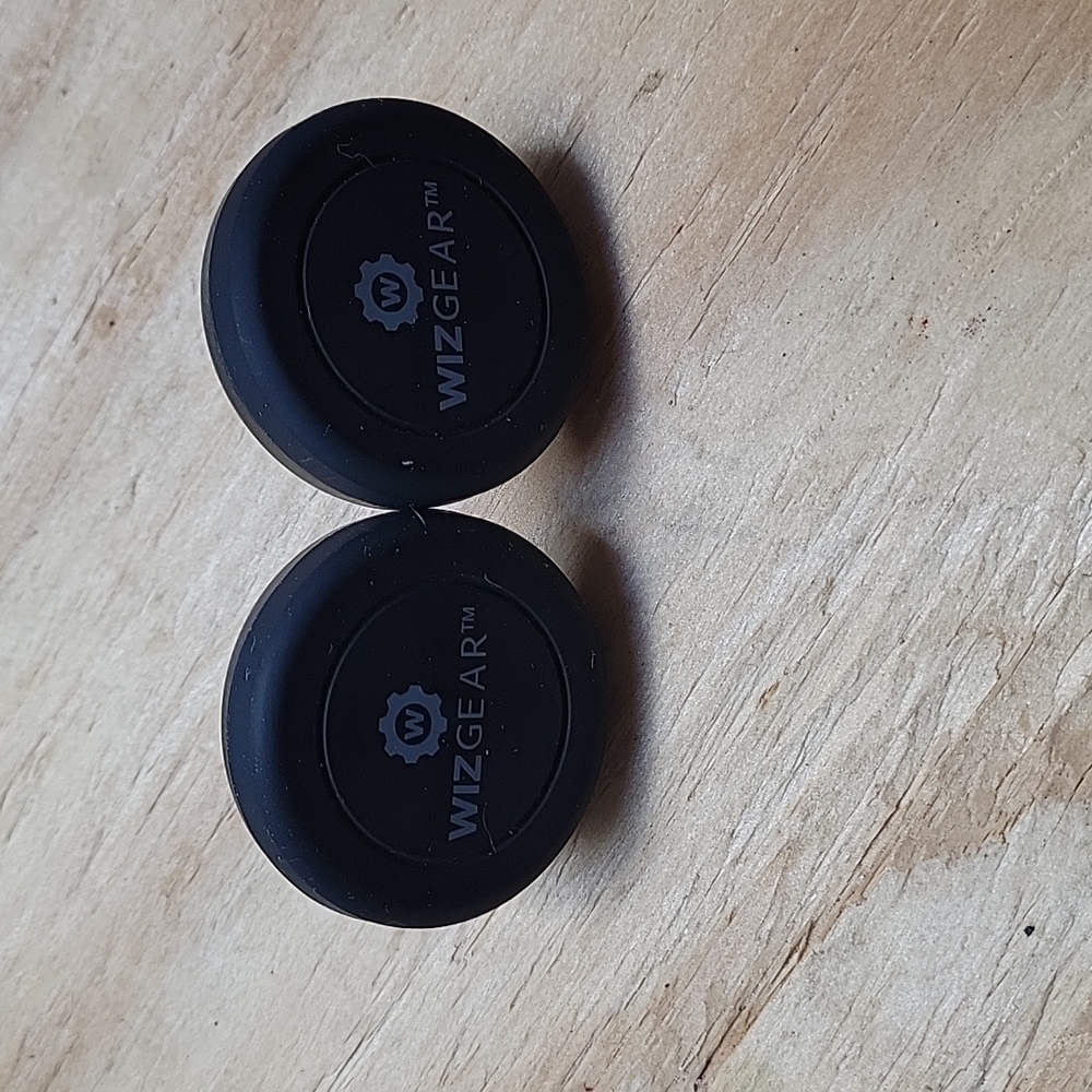 Free with purchase Pair of magnetic vent phone mount